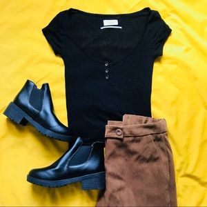 ✨MUST GO✨ Black Henley T Shirt